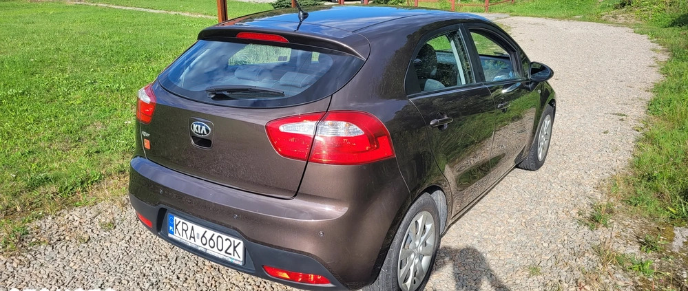 Kia Rio cena 29900 przebieg: 257000, rok produkcji 2014 z Sompolno małe 46